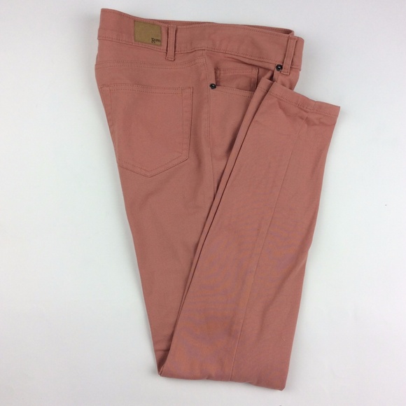 Roebuck And Co. Missy Insane Jeggings - Picture 1 of 4